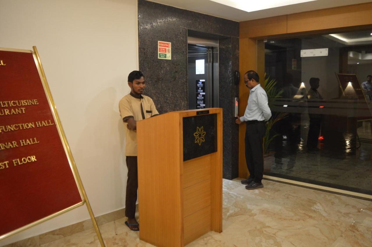 Hotel Apsara Shoranur Экстерьер фото